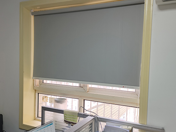 電腦城朝陽麗園辦公室卷簾25-1-6