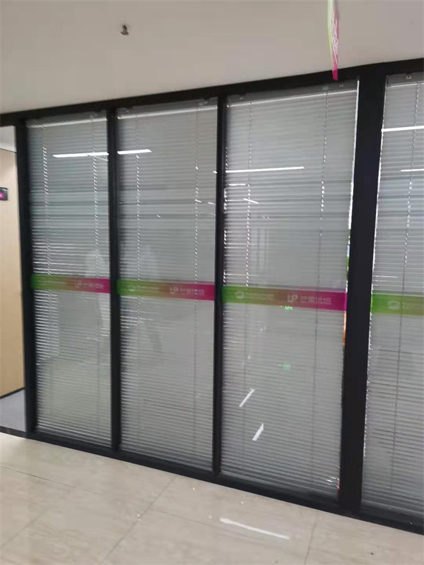 宜君家居百葉簾,宜君家居電動窗簾,宜君家居臺布、椅套,湖南宜君家居有限公司