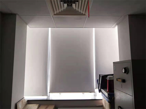 宜君家居百葉簾,宜君家居電動(dòng)窗簾,宜君家居臺(tái)布、椅套,湖南宜君家居有限公司