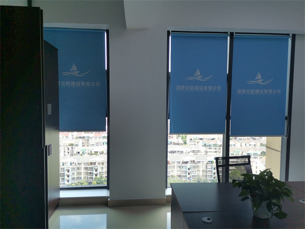 宜君家居百葉簾,宜君家居電動(dòng)窗簾,宜君家居臺(tái)布、椅套,湖南宜君家居有限公司