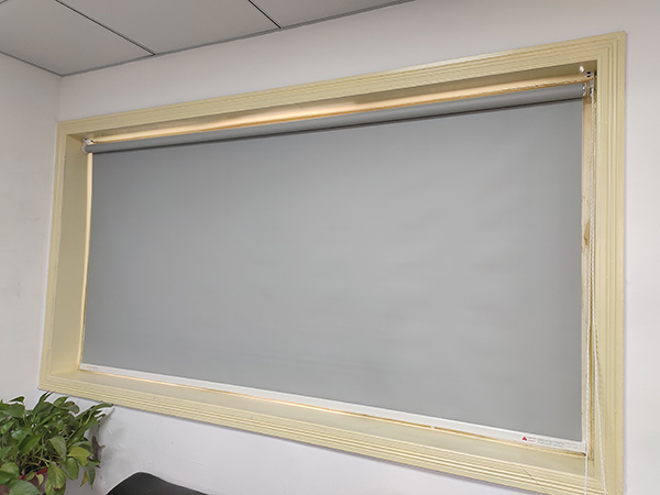 窗簾定制,窗簾加工業(yè)務(wù),紗窗定制,紗窗維護(hù)維修業(yè)務(wù),宜君家居百葉簾,宜君家居電動(dòng)窗簾,宜君家居臺(tái)布、椅套,湖南宜君家居有限公司